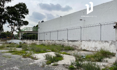 Terreno en Tepepan , uso de suelo habitacional y comercial