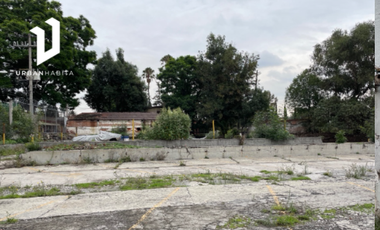 Terreno en Tepepan , uso de suelo habitacional y comercial