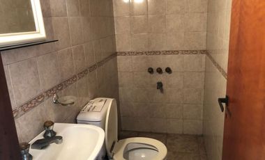 Casa para 2 Familias en venta en Wilde Centro