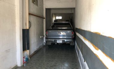 Casa para 2 Familias en venta en Wilde Centro