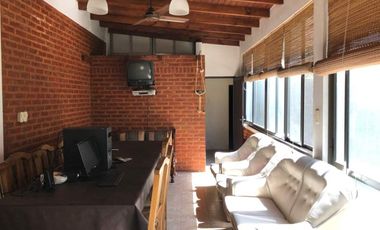 Casa para 2 Familias en venta en Wilde Centro