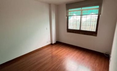 casa en arriendo en la doctora. Cod A6561