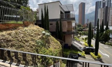 casa en arriendo en la doctora. Cod A6561