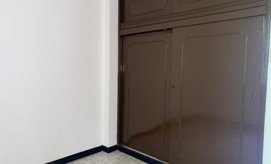 apartamento en arriendo en el limonar. Cod A108063