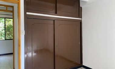 apartamento en arriendo en el limonar. Cod A108063