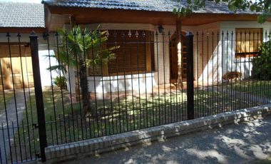 Impecable chalet en la costa