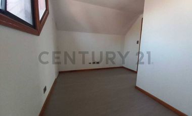Se vende casa en condominio de Villaseca