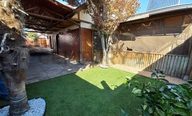 Se vende casa en condominio de Villaseca