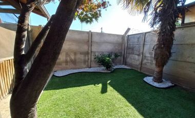 Se vende casa en condominio de Villaseca