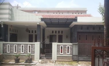Rumah second 1,5lantai siap huni dlm perumahan dibojong gede,Bogor