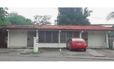 Se venden oficinas completamente amobladas, amplias y modernas