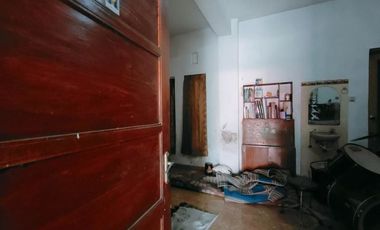 RUKO DI TEPI JALAN KALIURANG KM 7 DEKAT PASAR COLOMBO KAMPUS UGM