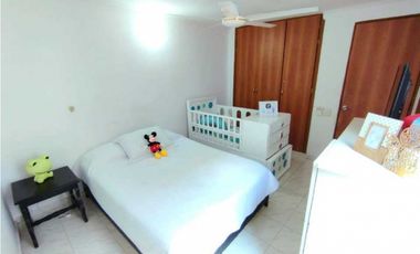 Vendo apartamento en conjunto cerrado en la Julia, Montería