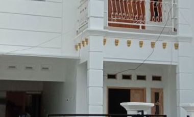 Rumah Baru Siaphuni 2lt Duren Sawit Jakarta