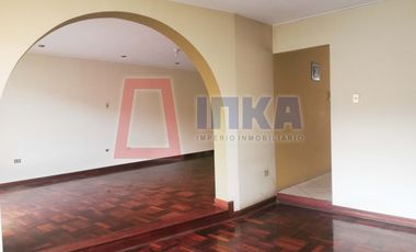 HERMOSA CASA EN VENTA EN ZONA SEGURA  Y TRANQUILA DE ATE