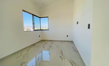 Casa en Fraccionamiento en Paraíso Country Club Emiliano Zapata - CAEN-859-Fr*