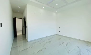 Casa en Fraccionamiento en Paraíso Country Club Emiliano Zapata - CAEN-859-Fr*