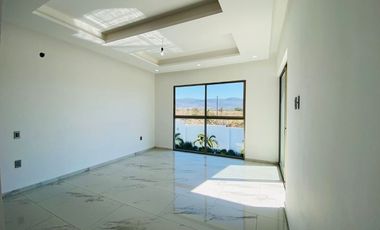 Casa en Fraccionamiento en Paraíso Country Club Emiliano Zapata - CAEN-859-Fr*