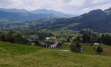 finca en venta en la aurora. Cod V1801