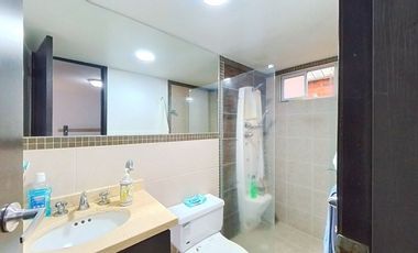 Venta Apartamento – Cristo Rey. Cod V13493