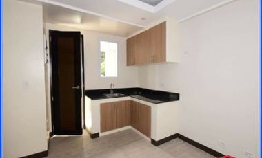 5 Bedroom Townhouse for Sale in Quezon City, Fairview in Carnation Villas