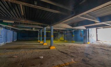 Local Comercial en venta en Vitacura.... con gran potencial!!!