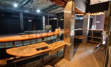 Local Comercial en venta en Vitacura.... con gran potencial!!!