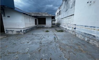 SE ARRIENDA LOCAL COMERCIAL PARA SECTOR AUTOMOTRIZ EN EL BARRIO PRADO