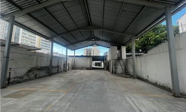 SE ARRIENDA LOCAL COMERCIAL PARA SECTOR AUTOMOTRIZ EN EL BARRIO PRADO