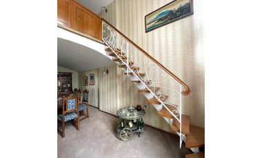 VENTA 2 DEPTOS.UNIFICADOS. A LA CALLE C/ COCHERA. Z/ CENTRO