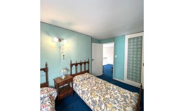 VENTA 2 DEPTOS.UNIFICADOS. A LA CALLE C/ COCHERA. Z/ CENTRO