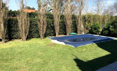Divina casa 4 ambientes en Haras María Victoria