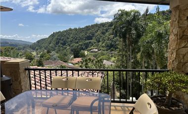 Valle Escondido Mansión