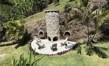 Valle Escondido Mansión