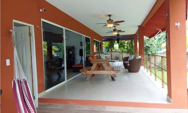 AB Se Alquila Casa de Playa en Punta Chame $ 1.400