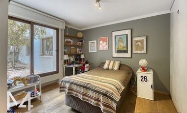 Casa en arriendo de 5 dorm. en Vitacura