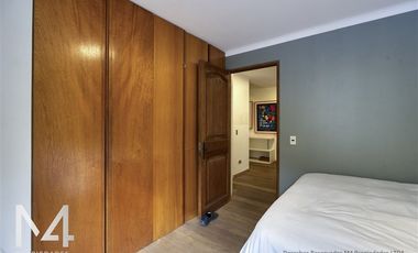Casa en arriendo de 5 dorm. en Vitacura