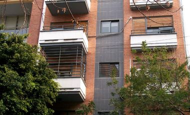 Soler y Guise-2 amb, al fte.con balcón-Alquiler departamento Palermo