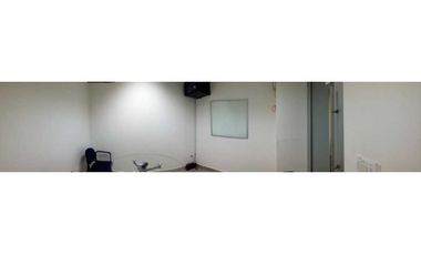OFICINA EN MARBELLA TORRE BANESCO 103M2 CON DIVISIONES