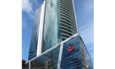 OFICINA EN MARBELLA TORRE BANESCO 103M2 CON DIVISIONES