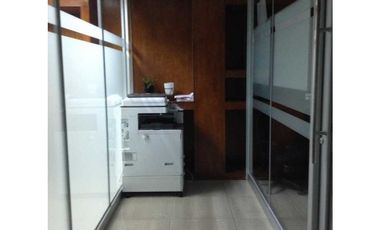 OFICINA EN MARBELLA TORRE BANESCO 103M2 CON DIVISIONES