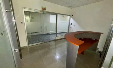 OFICINA EN MARBELLA TORRE BANESCO 103M2 CON DIVISIONES