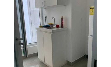 OFICINA EN MARBELLA TORRE BANESCO 103M2 CON DIVISIONES