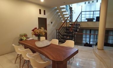 Rumah/Rumah Cantik Siap Huni Komplek Dago Resort Pakar Bandung