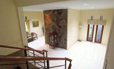 Rumah/Rumah Cantik Siap Huni Komplek Dago Resort Pakar Bandung