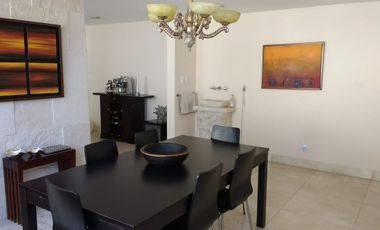 CASA EN VENTA EN LOMAS DE TECAMACHALCO