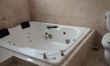 CASA EN VENTA EN LOMAS DE TECAMACHALCO