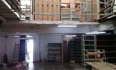 Galpon Interno 310m2 Totales, Con Trifasica Y Gas - Paternal