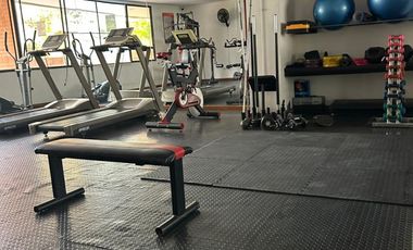 apartamento en arriendo/venta en aguacatal. Cod A984