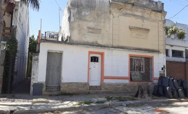 Departamento céntrico, al frente, tipo casa, Bernal, Quilmes